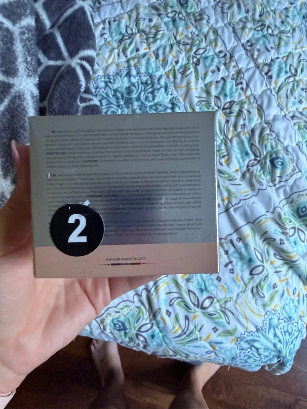 Skin Revive Exfoliant Gel — Peach-Tone Packaging